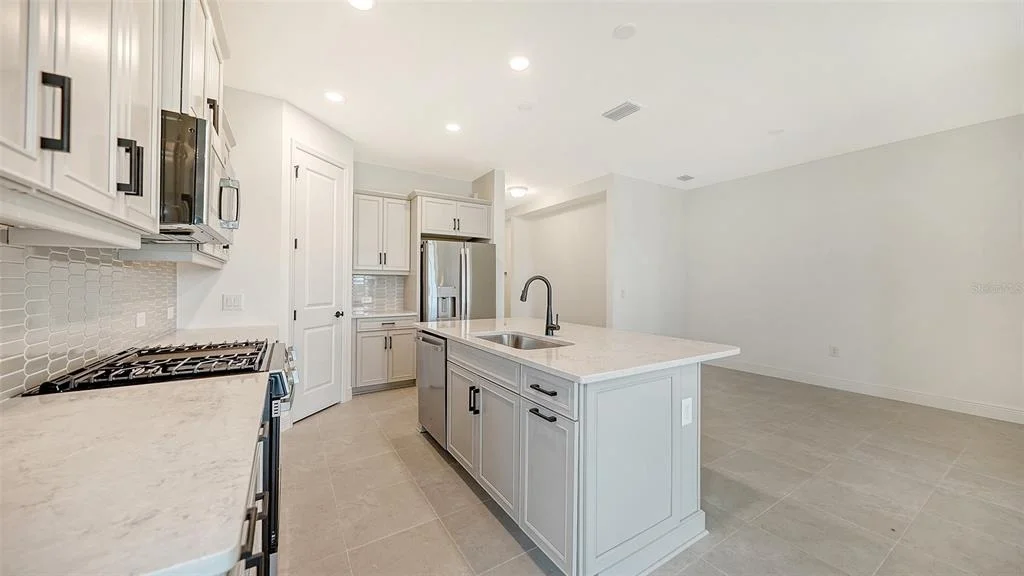 Photo of 17682 SYLVESTER DRIVE