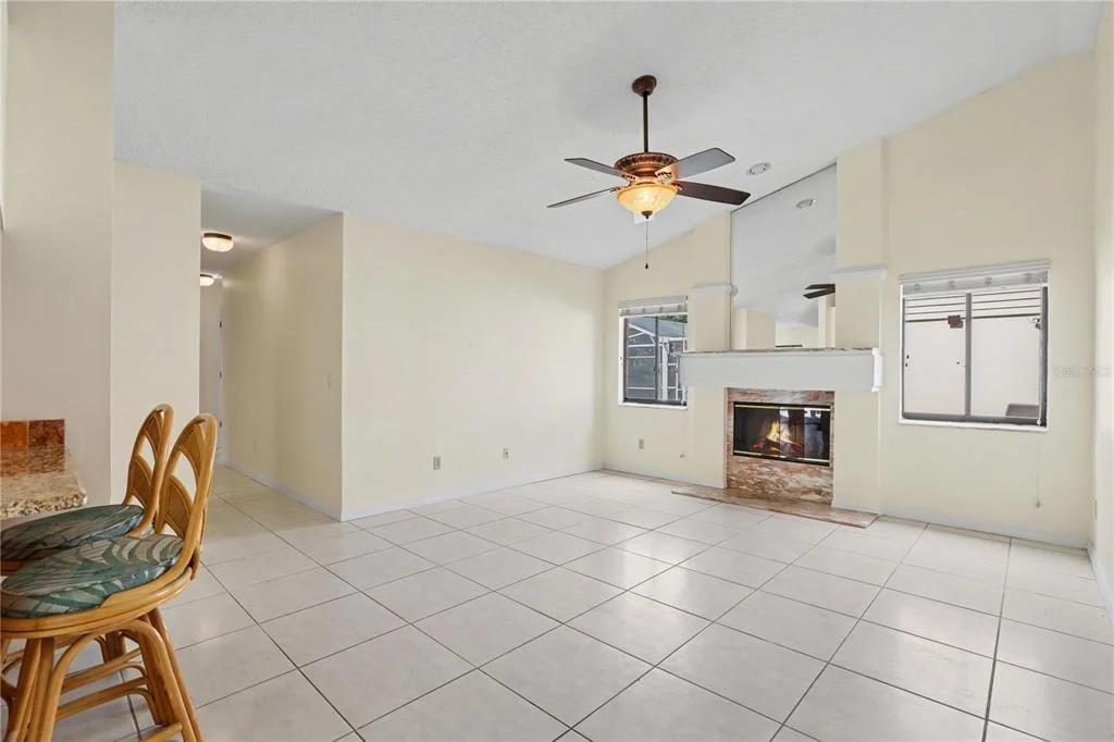 Photo of 1703 PADDOCK DRIVE