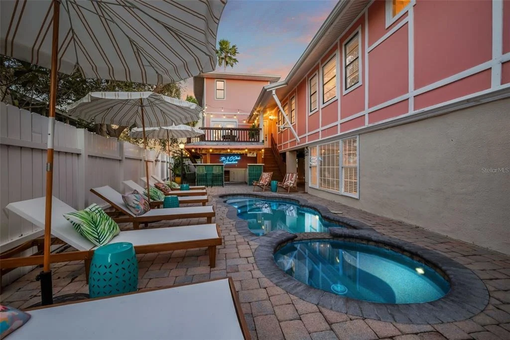 Photo of 2302 BAY BOULEVARD
