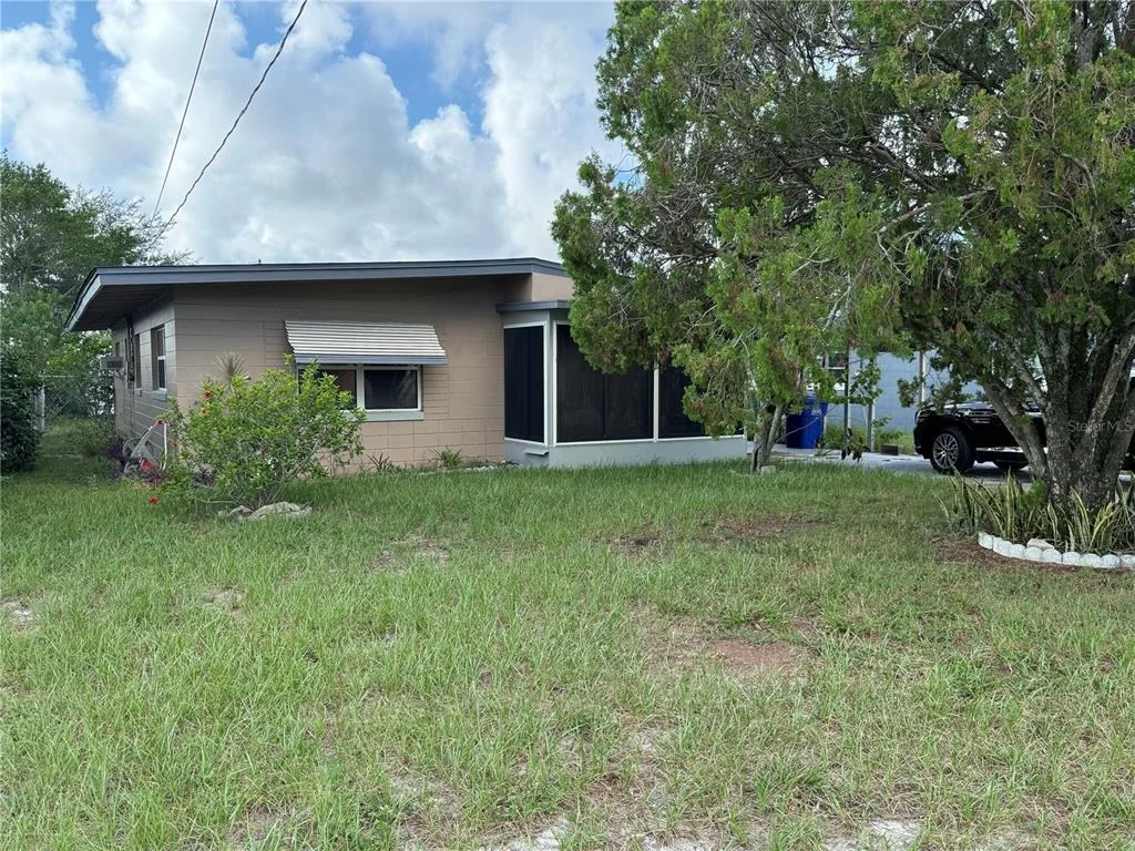 Photo of 1117 OAKLAND