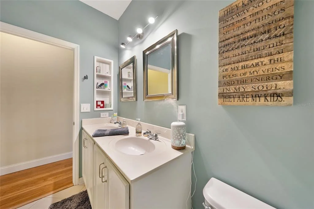 Photo of 10007 WINDING RIVER ROAD