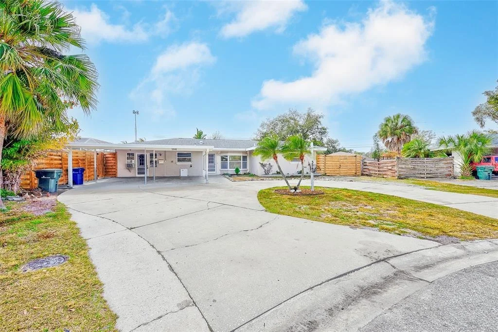 Photo of 3946 OMEGA CIRCLE
