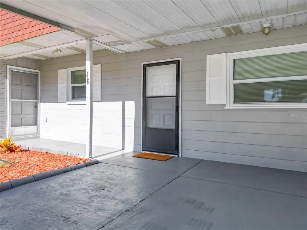 Photo of 46 LAKE COURT LOOP
