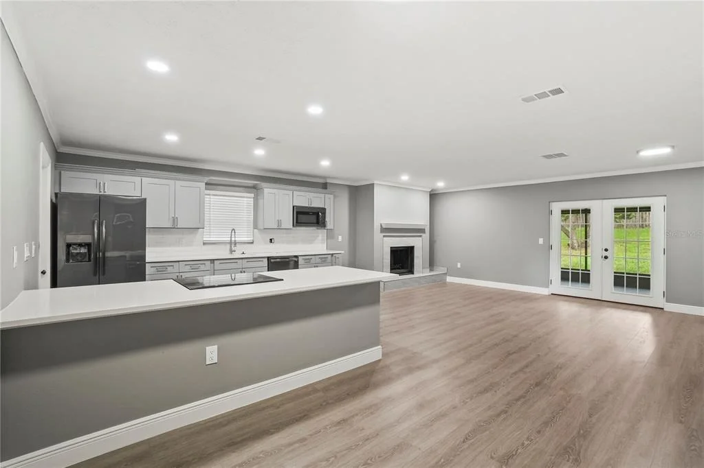 Photo of 1901 LAKEVIEW DRIVE
