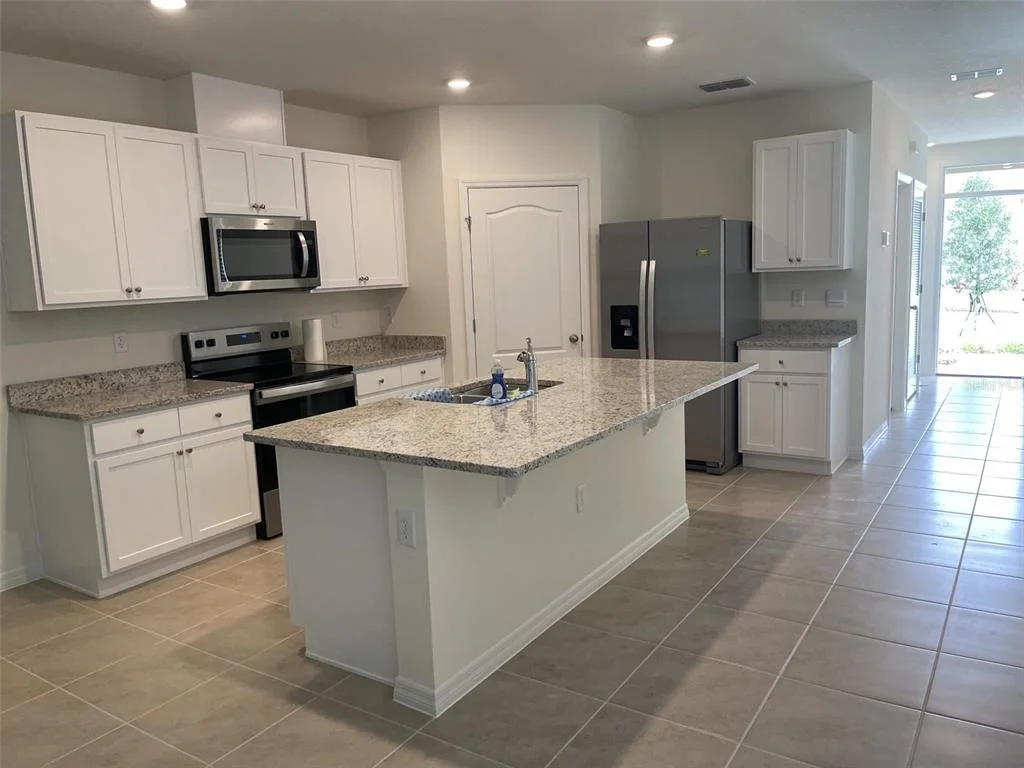 Photo of 927 WATERFALL BOULEVARD