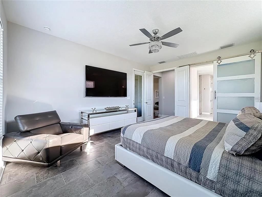 Photo of 5216 LAKE VENICE DRIVE