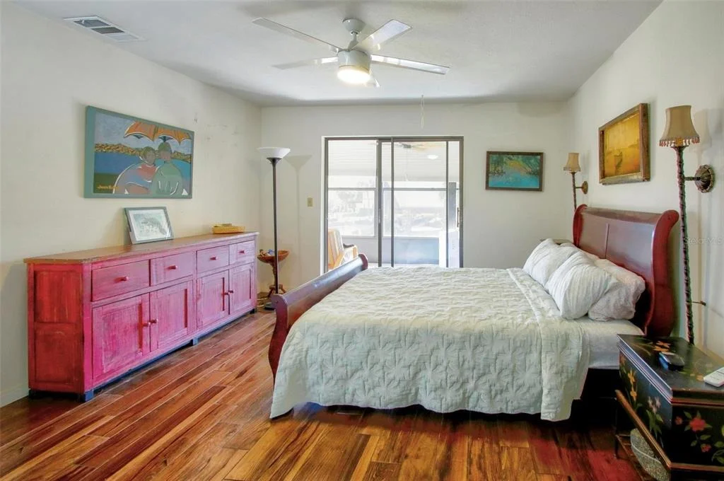 Photo of Unit 6502 at 6502 RIVER RUN BOULEVARD