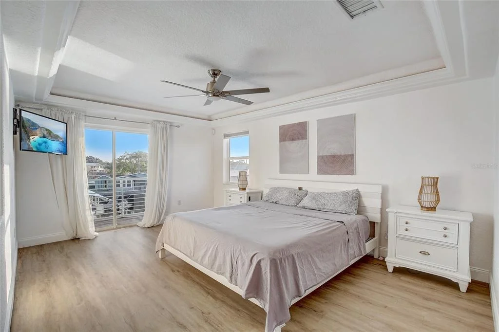 Photo of 6511 CLARK STREET