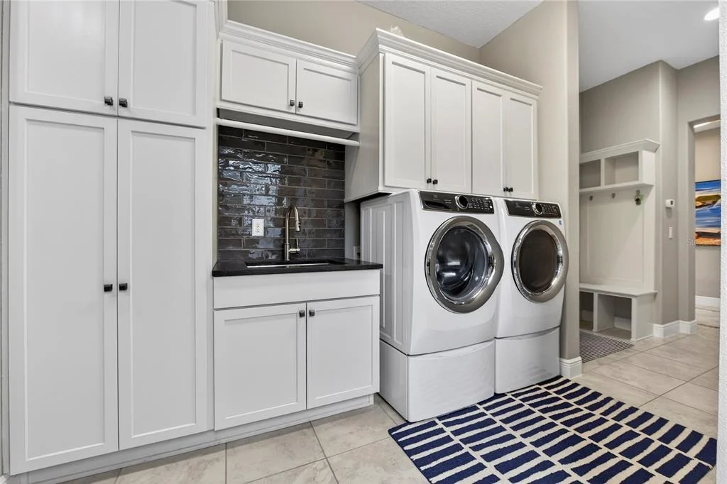 Photo of 3545 NW 56TH AVENUE