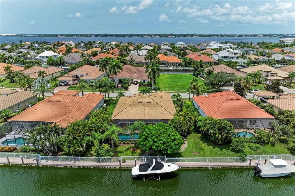 Photo of 545 MAST DRIVE