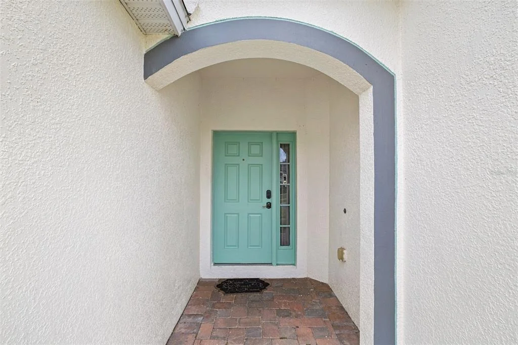 Photo of 16236 DEER CHASE LOOP