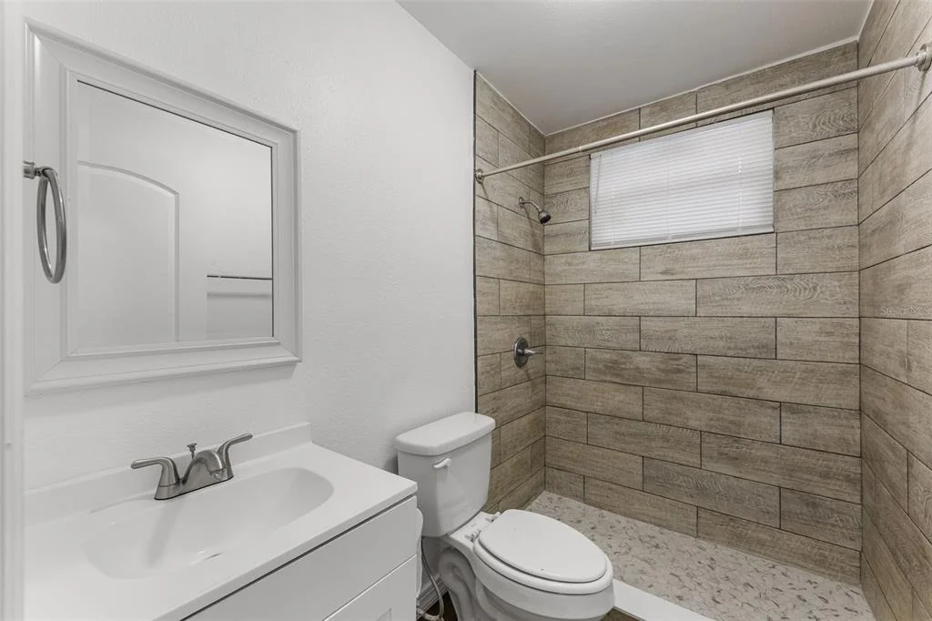 Photo of 825 BOOKER AVENUE