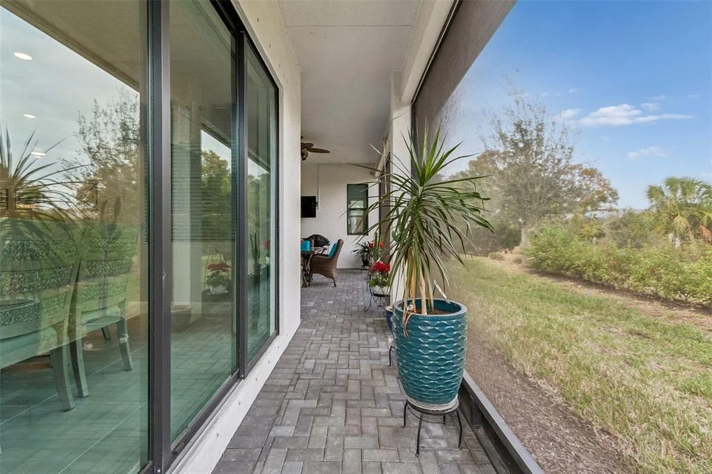 Photo of 4952 SURFSIDE CIRCLE