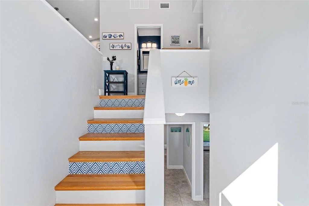 Photo of 1843 OAK PLACE