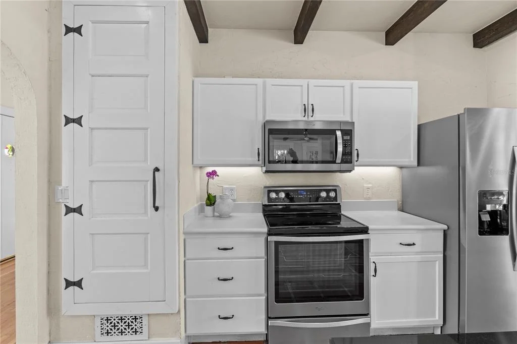 Photo of 7810 SENRAB DRIVE