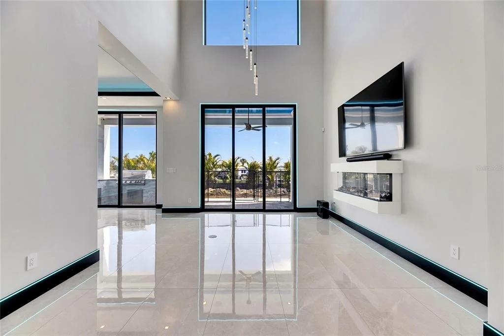Photo of 6538 SIMONE SHORES CIRCLE