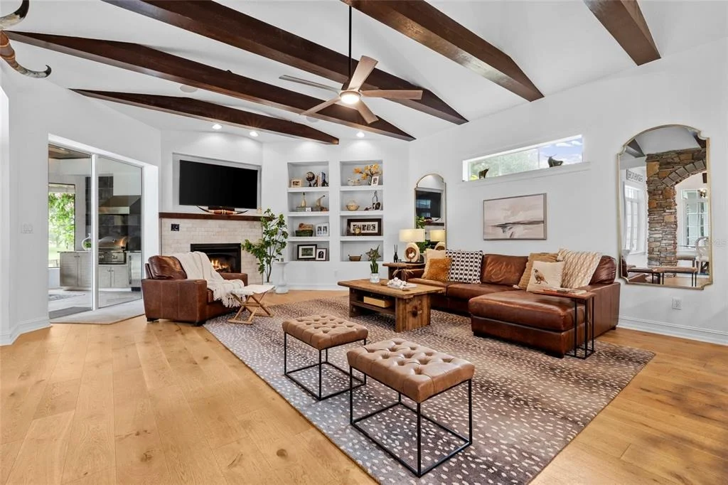 Photo of 19601 EAGLE CREST DRIVE