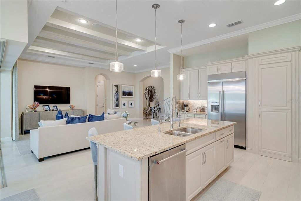 Photo of 617 CANOPY ESTATES DRIVE