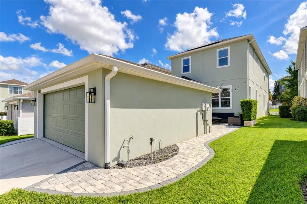 Photo of 11103 GREAT NECK ROAD