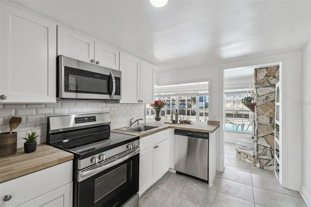 Photo of 13711 ALLYN DRIVE