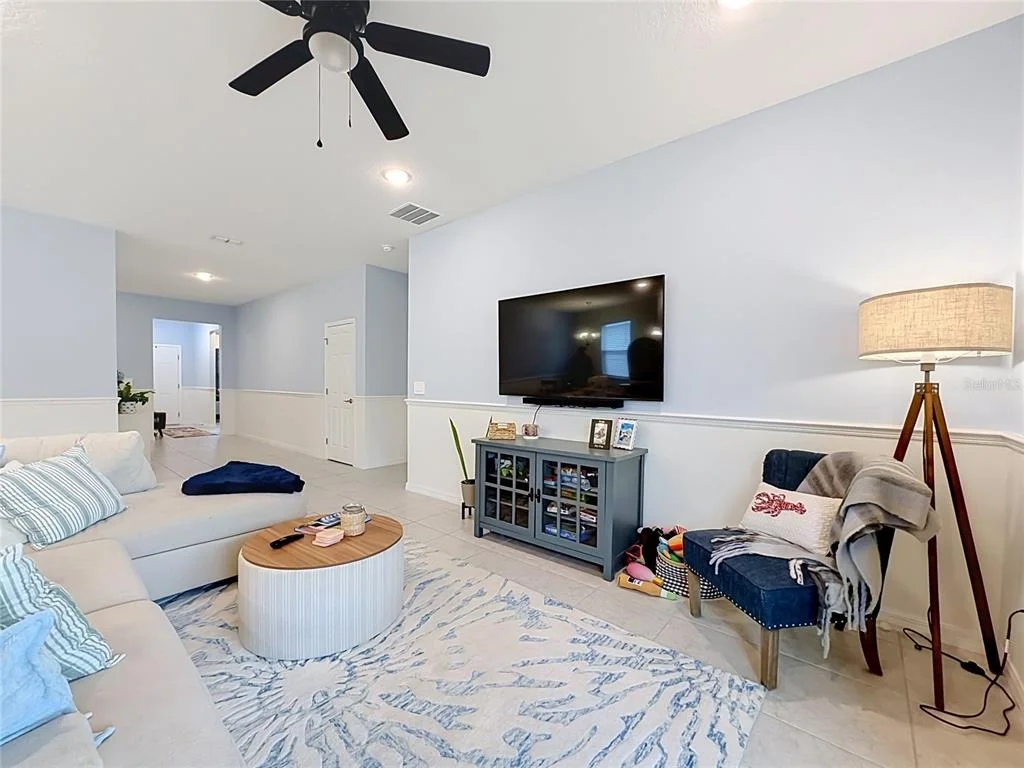 Photo of 3947 MAYHILL LOOP