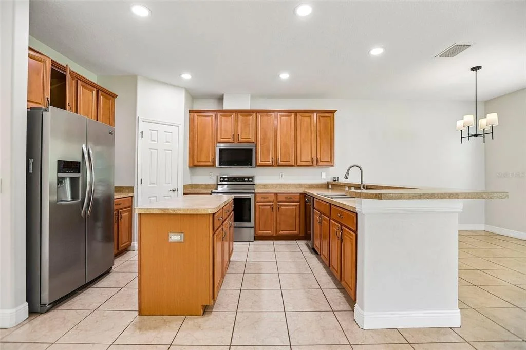 Photo of 5903 CAPE LOOP