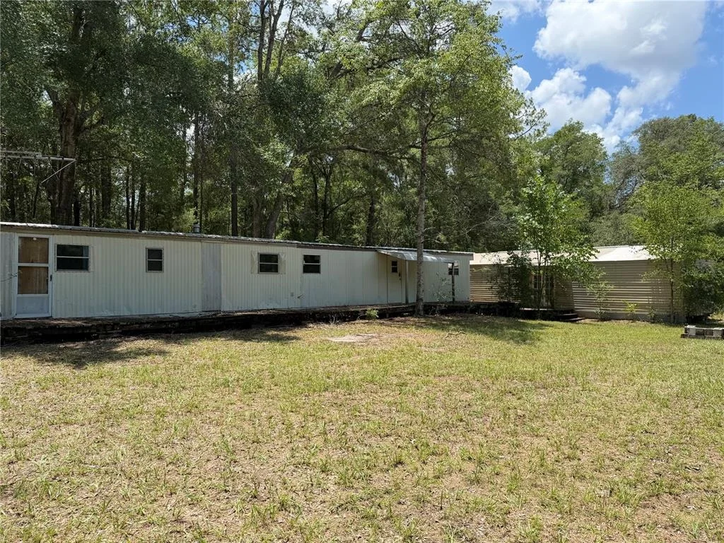 Photo of 9730 NE STATE ROAD 24