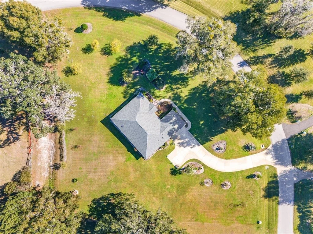 Photo of 999 NE 120 PLACE