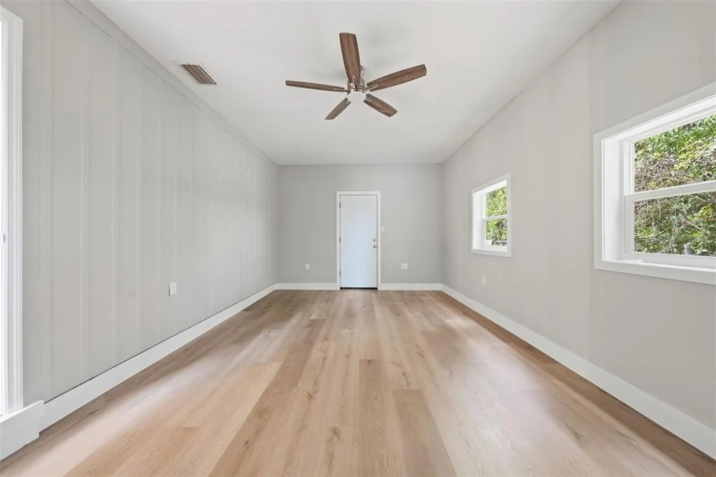 Photo of 307 NE 11TH PLACE