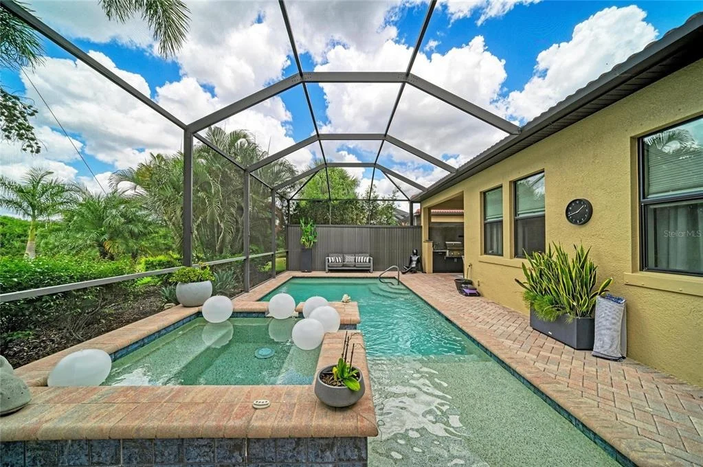Photo of 10121 MARBELLA DRIVE