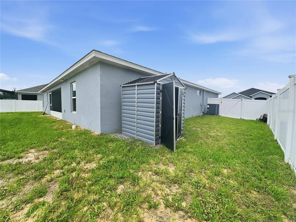 Photo of 185 CLOVERBROOK TRAIL