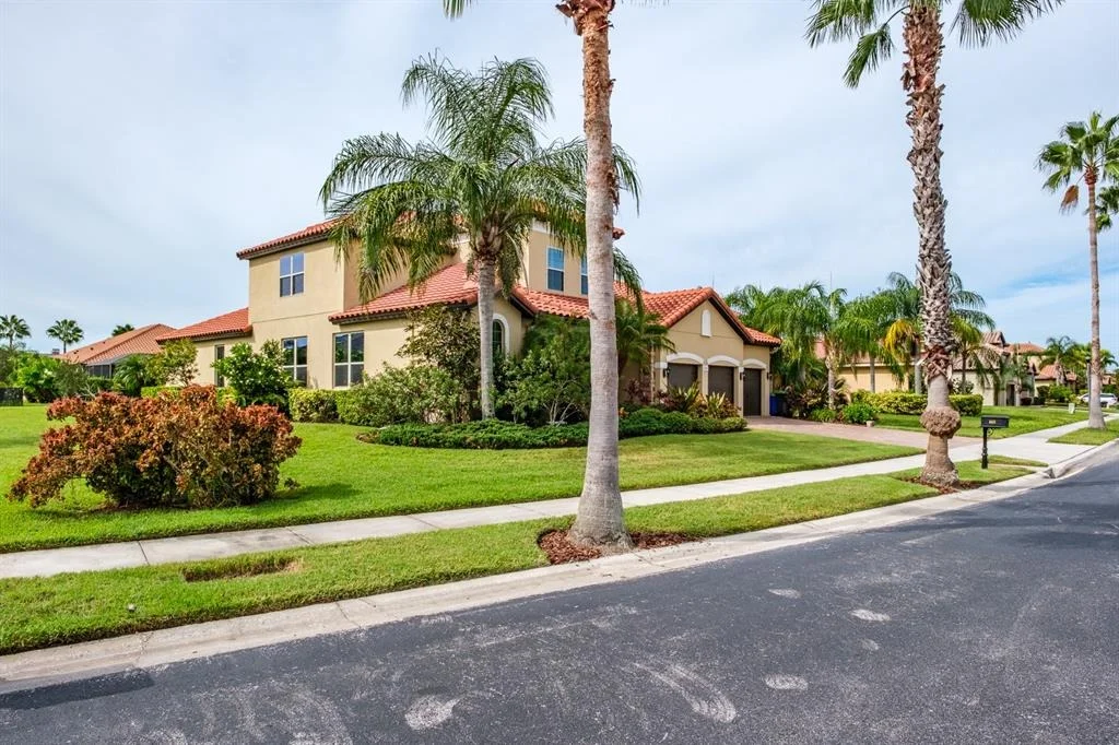 Photo of 165 MOBBLY BAY DRIVE