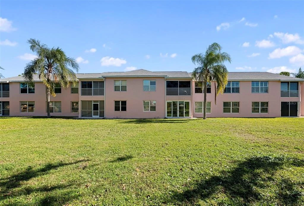 Photo of Unit 10 at 4220 PINEBROOK CIRCLE