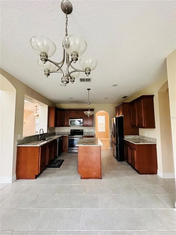 Photo of 438 PALM DRIVE