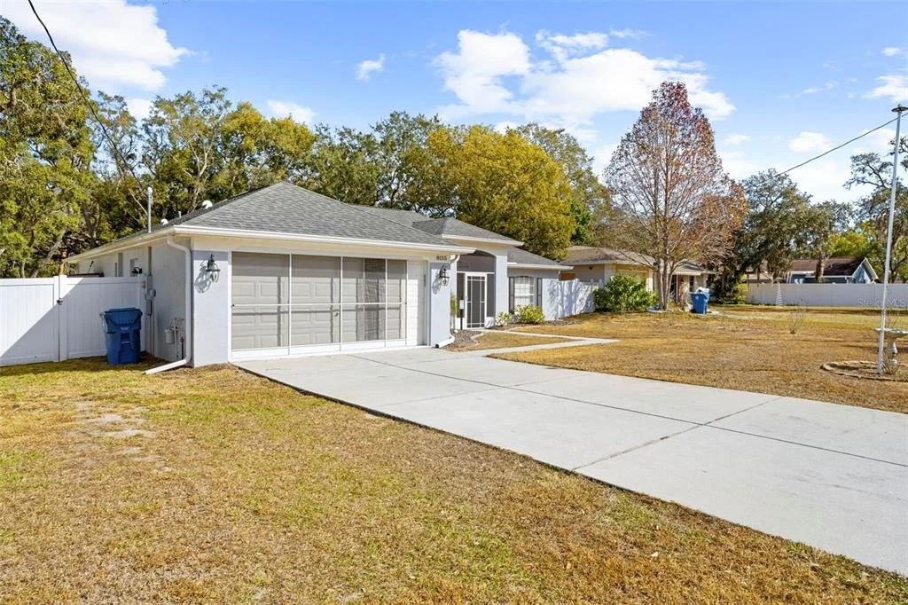 Photo of 8155 GIFFEN LANE