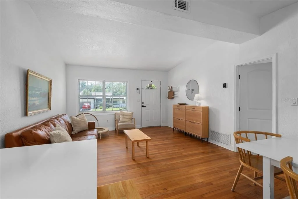 Photo of 1055 DRUID DRIVE