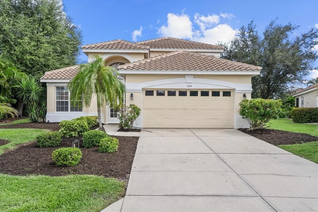 Photo of 324 LANGHOLM DRIVE