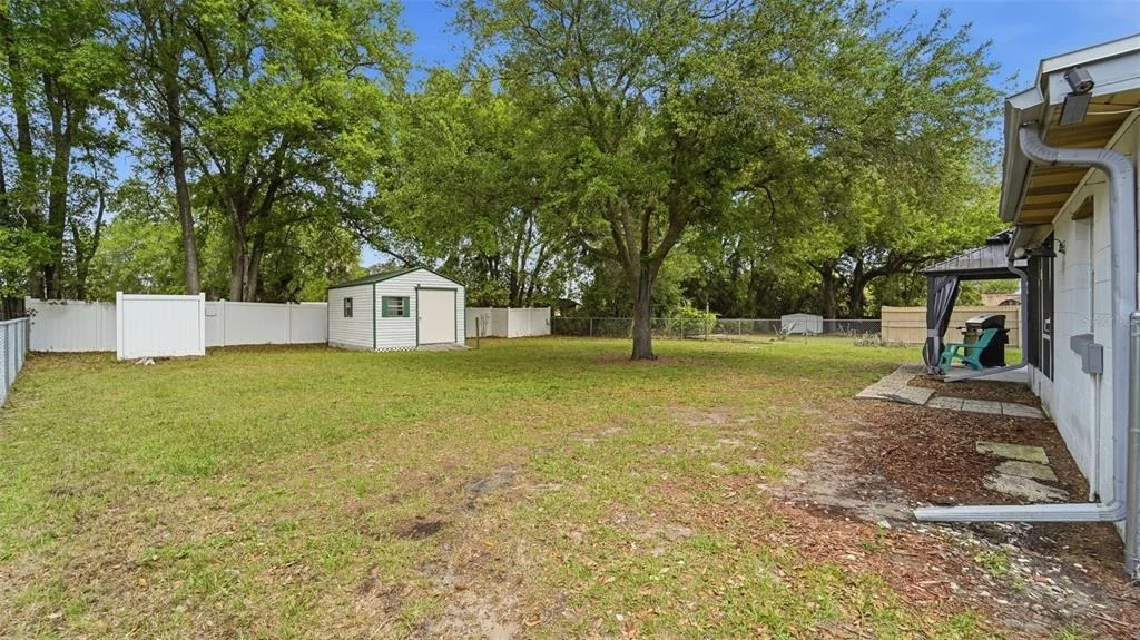Photo of 8 ANGELES ROAD