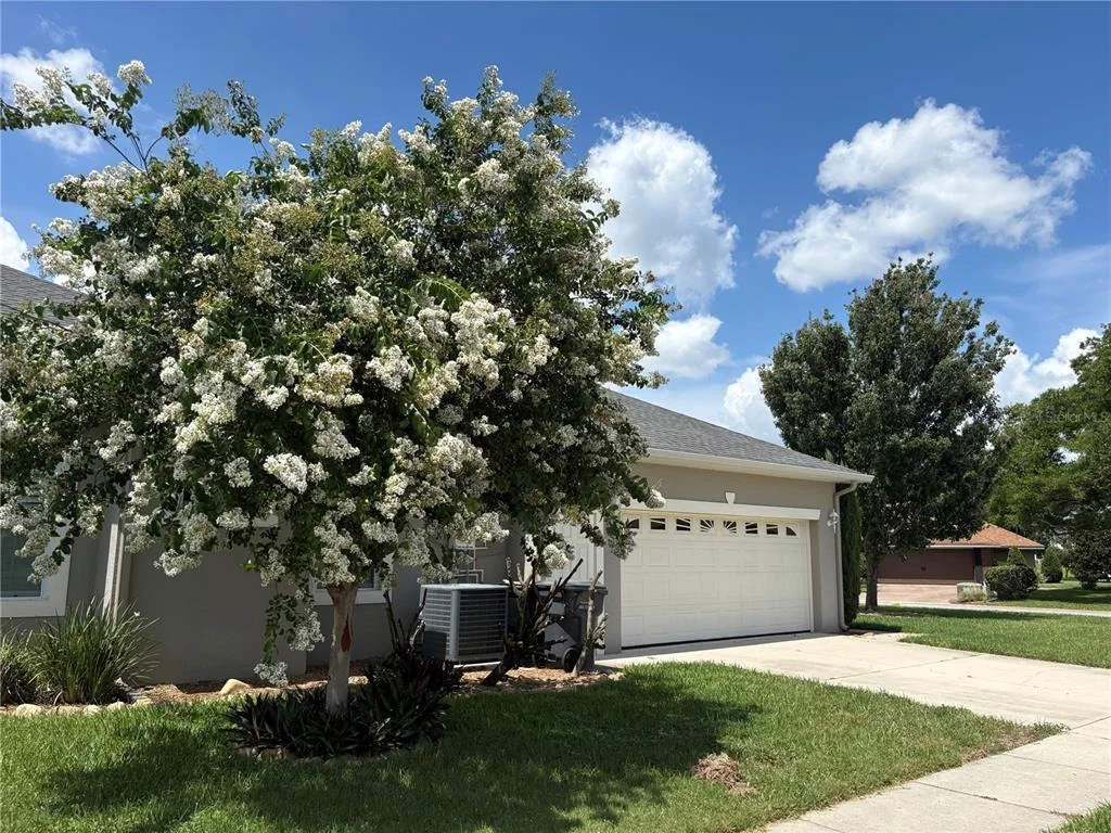 Photo of 2118 EDGEWATER CIRCLE