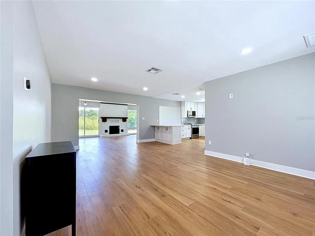Photo of 381 WESTWINDS DRIVE