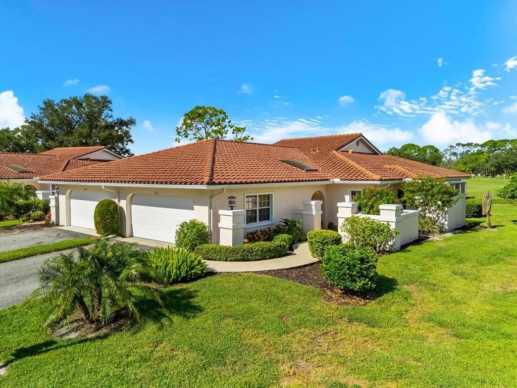 Photo of 7306 GOLF POINTE CIRCLE