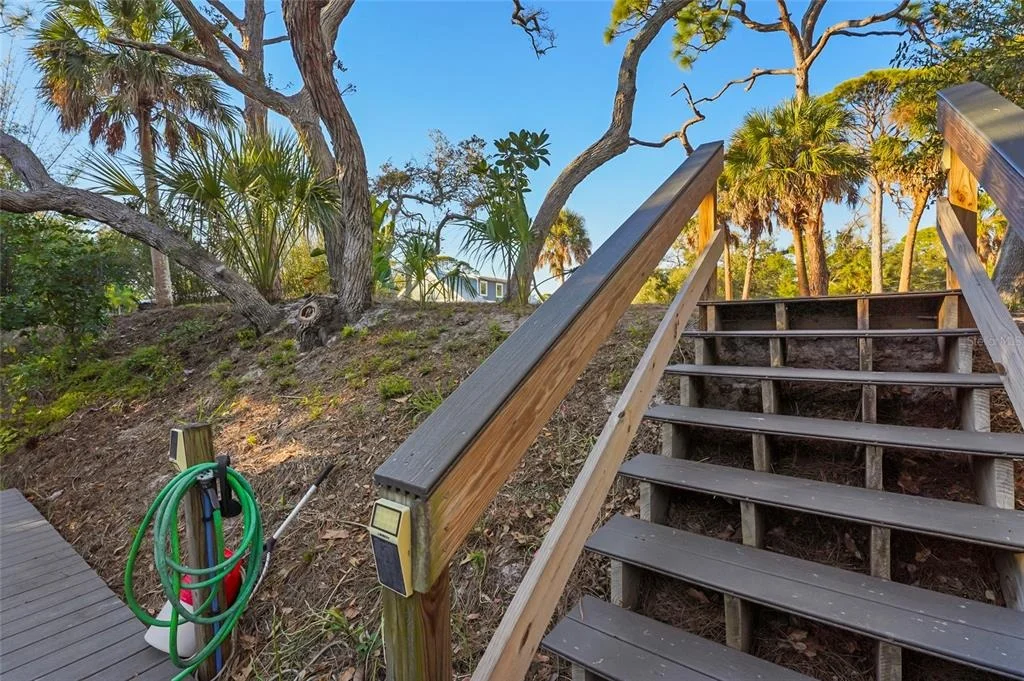 Photo of 405 ESTIL DRIVE N