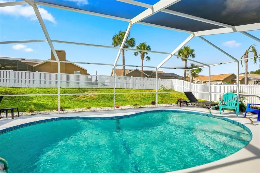 Photo of 10381 FLAG ROAD