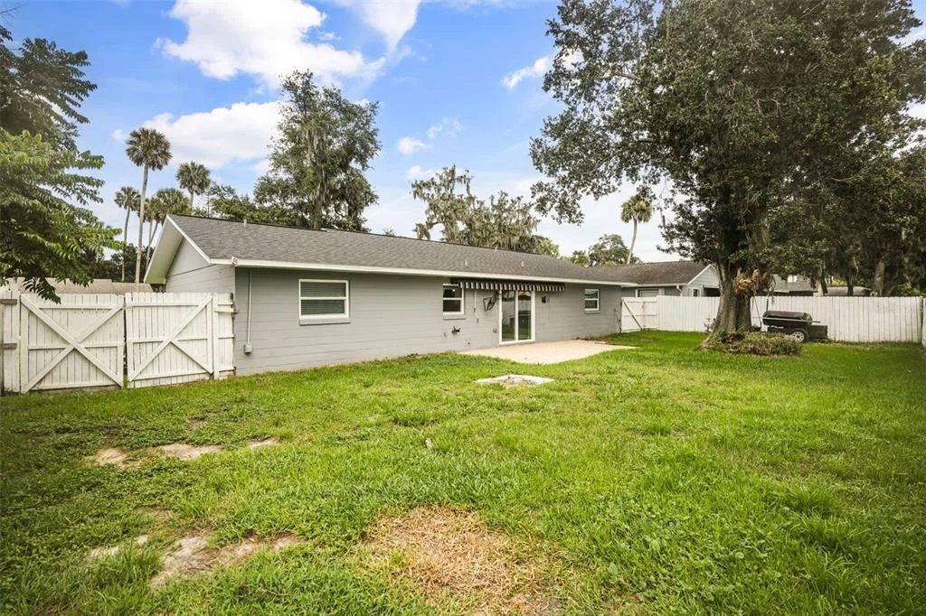 Photo of 5780 DEVON STREET