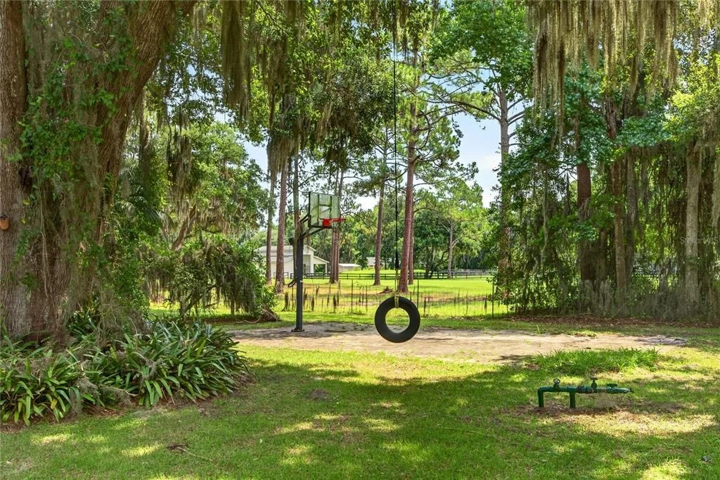 Photo of 8435 FLORENCE COVE ROAD
