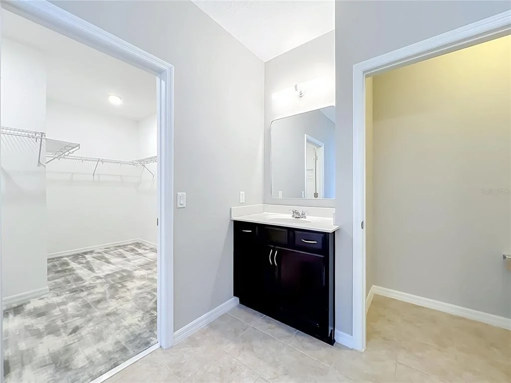 Photo of 8316 LOOKOUT POINTE DRIVE