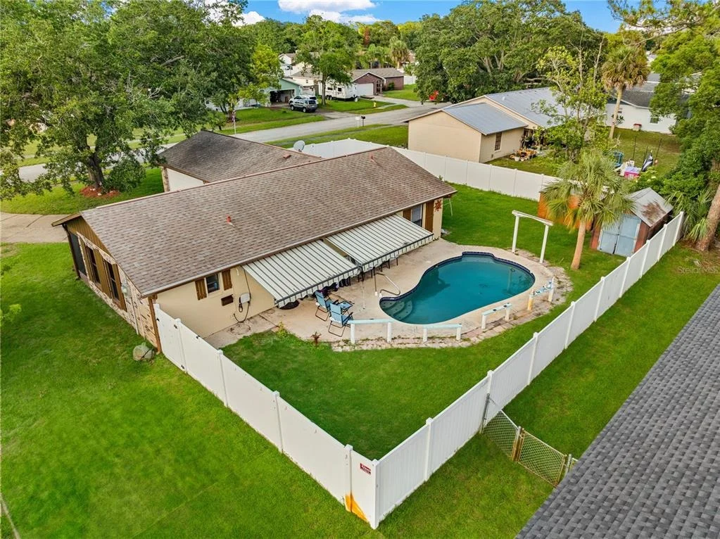 Photo of 1228 THOMASINA DRIVE