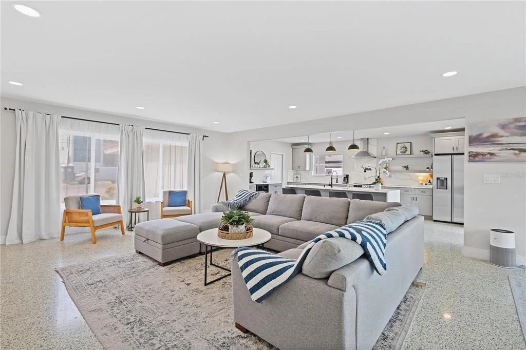 Photo of 136 BAYSIDE DRIVE