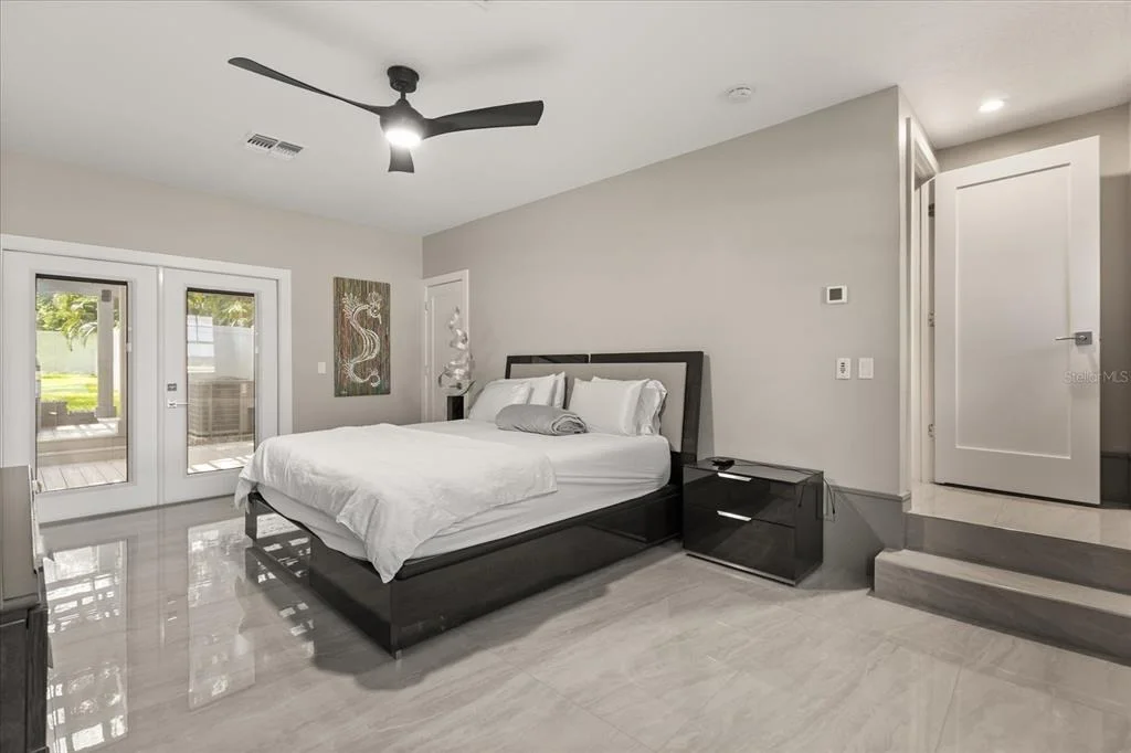 Photo of 808 EDGEWATER DRIVE