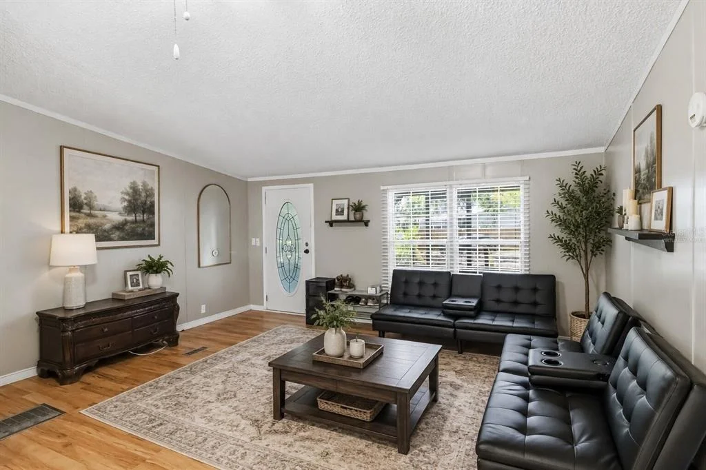 Photo of 12104 WOODSIDE DRIVE